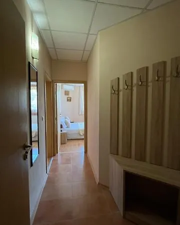 пиперите * Apriltsi (Lovech)