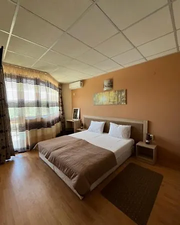 пиперите Apriltsi (Lovech)