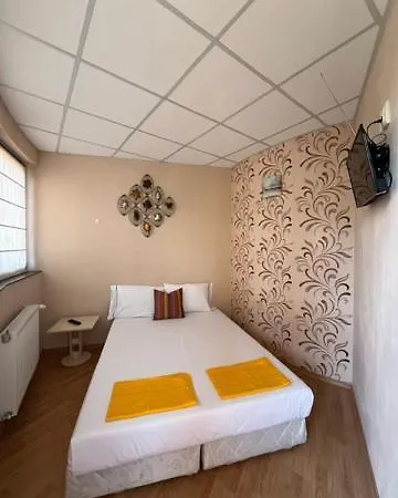 пиперите Apriltsi (Lovech)