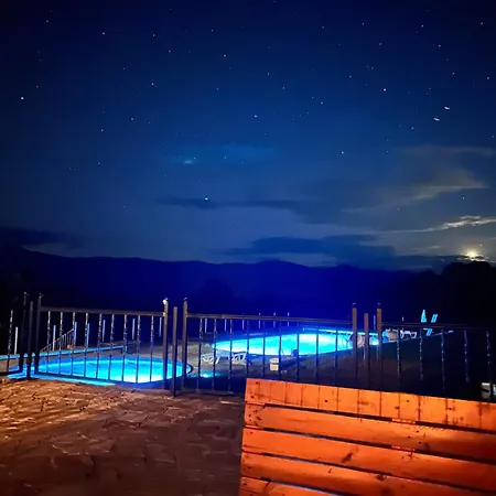 пиперите Apriltsi (Lovech)