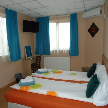 пиперите * Apriltsi (Lovech)