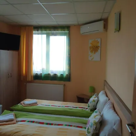 пиперите * Apriltsi (Lovech)