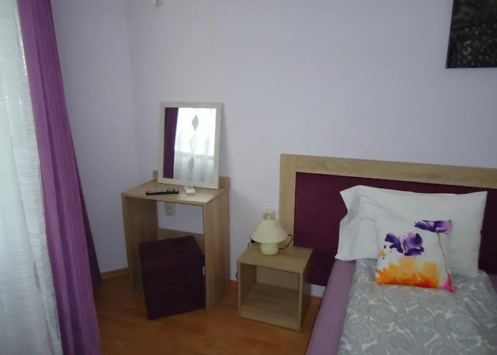 别墅 пиперите 阿普里尔齐